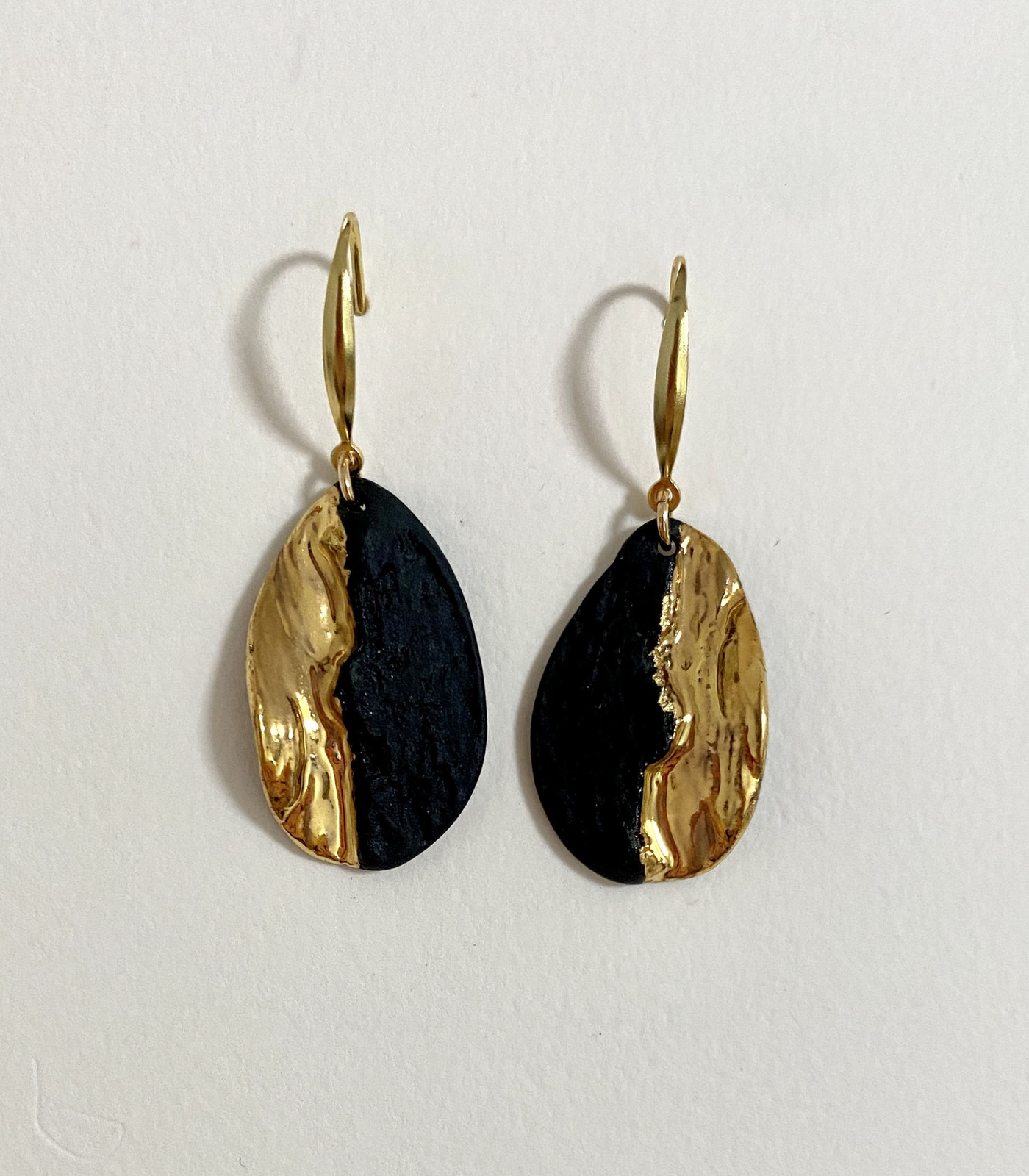 Obsidian Shore